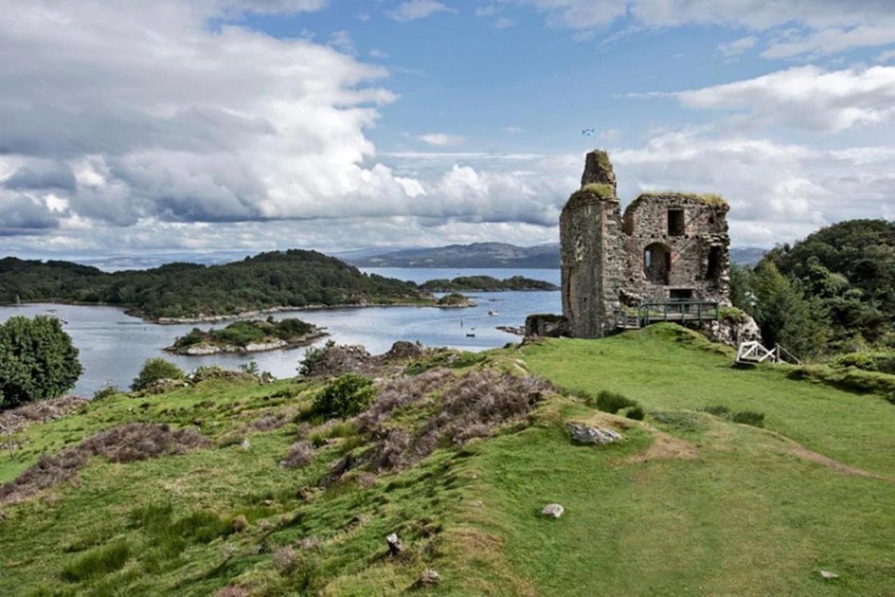 Penlea 1-Bed Flat With Harbour View In Tarbert Appartement Tarbert  Buitenkant foto