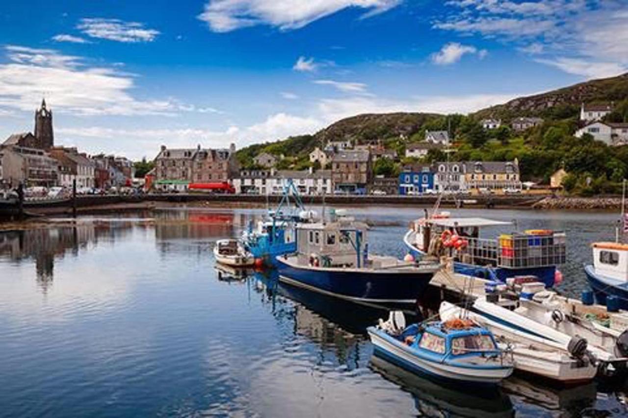 Penlea 1-Bed Flat With Harbour View In Tarbert Appartement Tarbert  Buitenkant foto